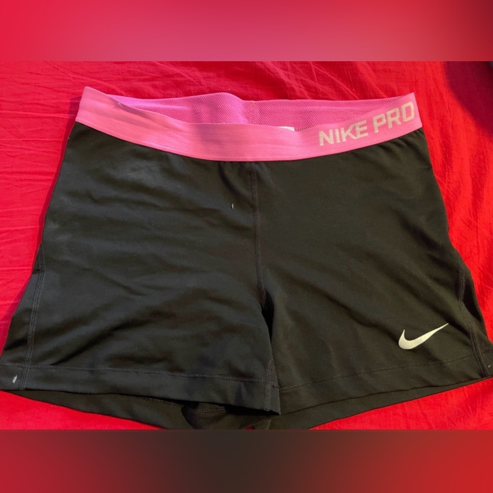 Women’s Nike Pro shorts